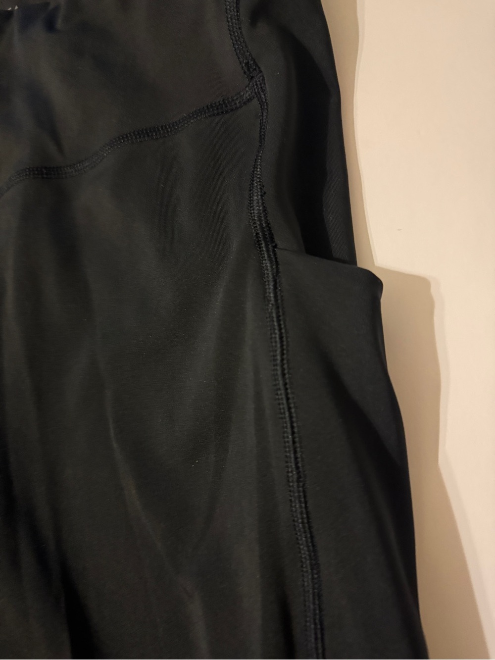 Athleta Ultimate Stash Pocket Tight Leggings Black M Full Length - Picture 3 of 15